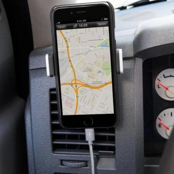 ๐๏ธ4 for 20$ Belkin Car Vent Mount - Picture 5 of 7